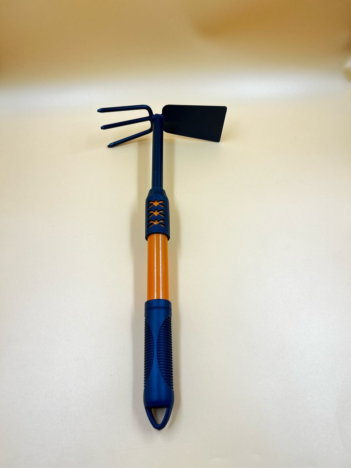 64b72346-f443-4500-b7c1-64734812d626.jpeg Kərki dırmıq qara orta - Image 1